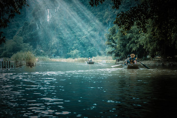 书的英语book的读音是什么？